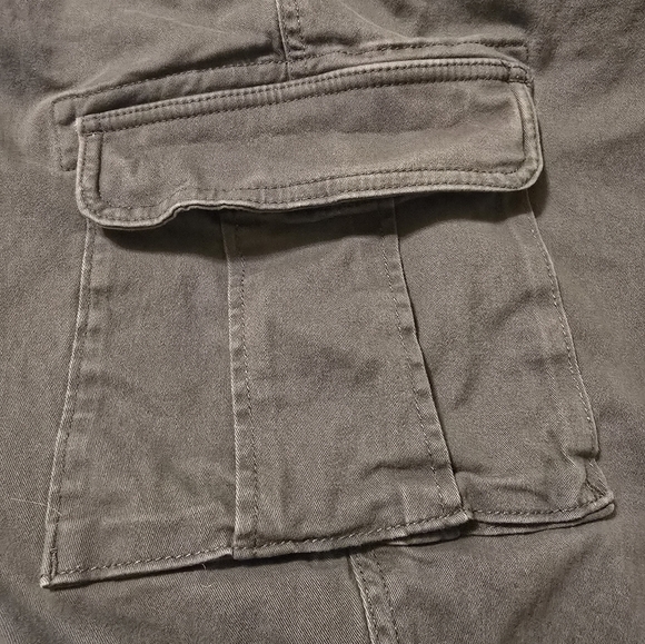Men's Sonoma flexwear comfort waist straight leg gray cargo pants size 46x29 - Picture 6 of 8